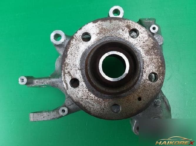 Audi A7 2011 — передний поворотный кулак правый 4H0 505 436 D