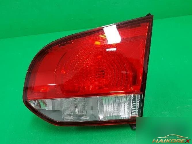 Volkswagen Golf 2011 — фонарь багажника белый 5K0 945 094 G 1