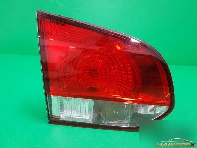 Volkswagen Golf 2011 — накладка двери задней левая 5K0 945 093 G 5
