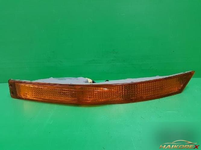 KG Mobility Korando 1997 — поворотный сигнал левый (8330106000)