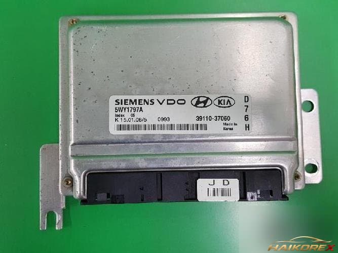 Kia Opirus 2006 — блок управления двигателем ECU 39110 37060