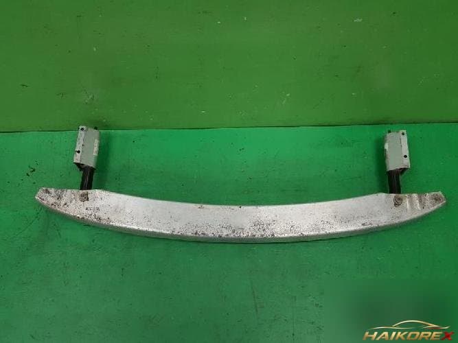Audi A6 2008 — направляющая переднего бампера 4F0 807 313 B