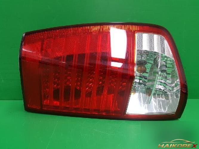 Kia Carnival 2006 — задний фонарь левый (комбинированный) 92401 4D000 8