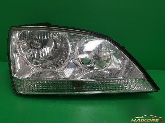 Kia Sorento 2004 — фара правая 921023E000
