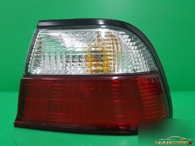 Renault SM5 2000 — комбинированный фонарь задний правый (пассажирский) 1