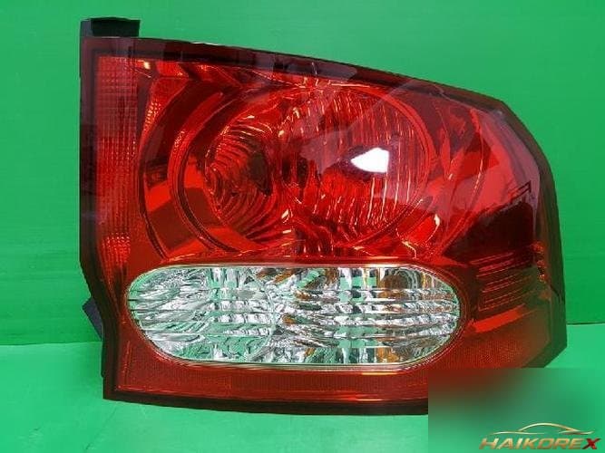 KG Mobility Actyon 2006 — фонарь задний комбинированный правый (пассажирский) 8360231005