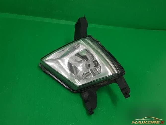 Peugeot 407 2008 — противотуманная фара правая (9641945480)