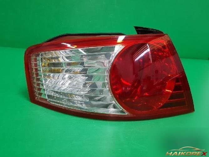 Kia Opirus 2003 — фонарь задний левый в сборе 924013F000