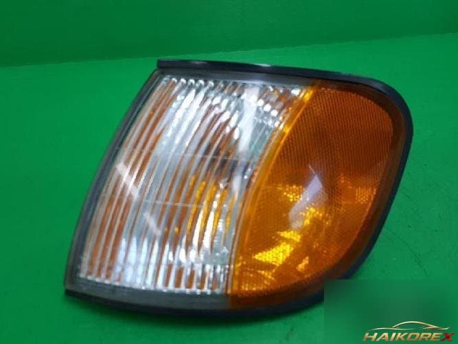 Kia Sportage 1999 — указатель поворота левый 0K08051070A
