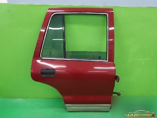 Kia Sportage 1999 — дверь задняя правая