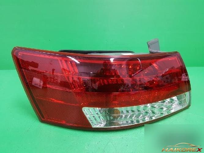 Hyundai Sonata 2006 — комбинированный задний фонарь левый (водительский) 92401 3K400 1