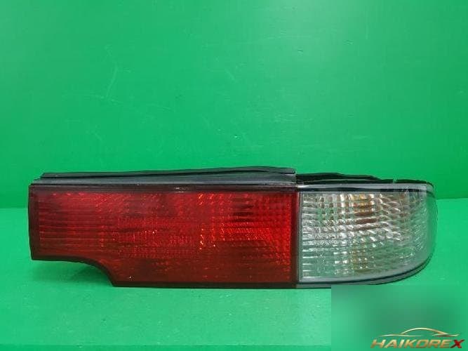 Hyundai Dynasty 2000 — комбинированный фонарь задний правый (сторона пассажира) 92402 37710