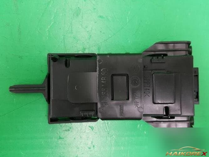 Peugeot - блок управления ETACS/BCM 96651830 80 2012