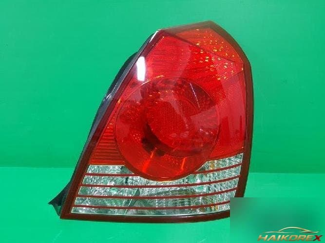 Hyundai Avante 2005 — комбинированный задний фонарь правый (пассажирский) 92402 2D500 8
