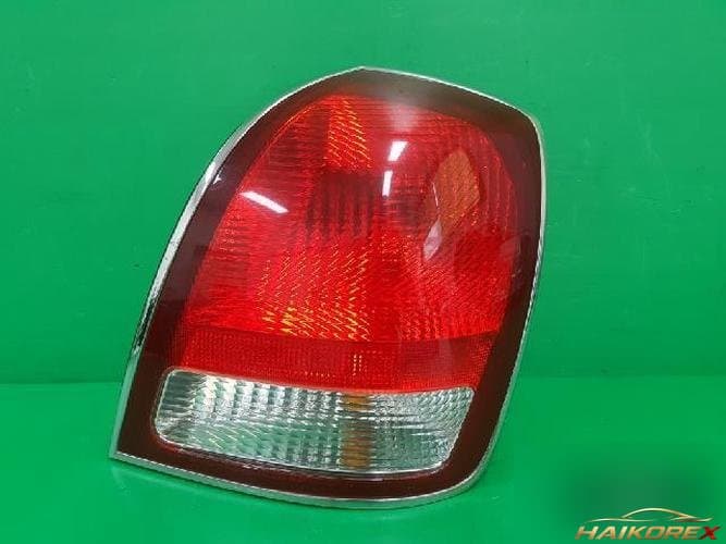 Hyundai Grandeur 2001 — задний комбинированный фонарь правый (пассажирский) 92402 39000 1