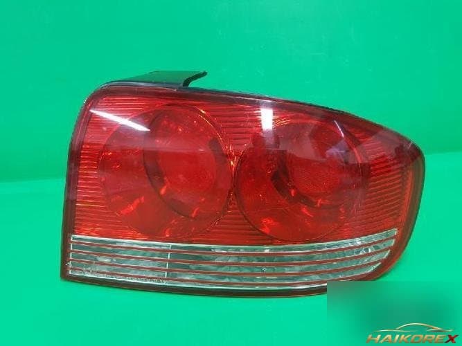 Hyundai Sonata 2002 — комбинированный фонарь задний правый 92402 3D000 1
