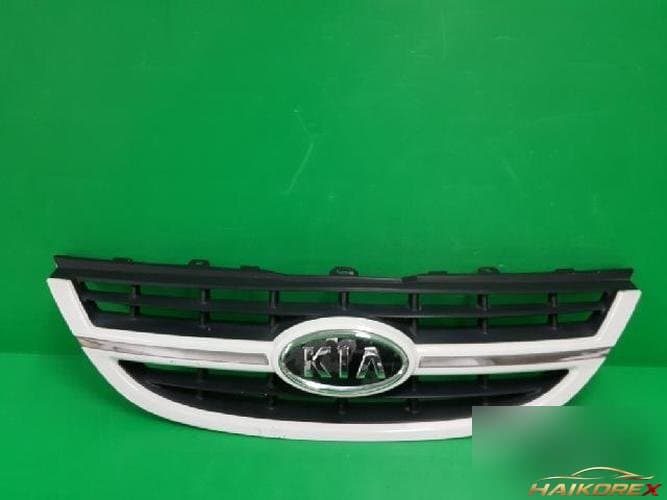 Kia Cerato 2004 — решётка радиатора 863502F400