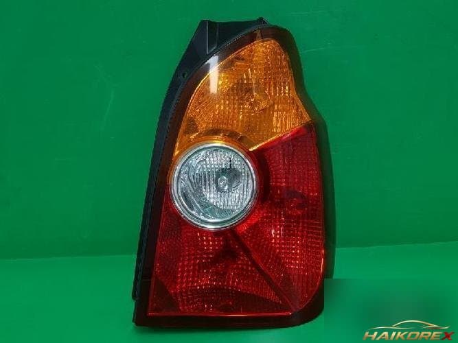 Hyundai Terracan 2001 — комбинированный фонарь задний правый (пассажирский) 92402 H1010 1