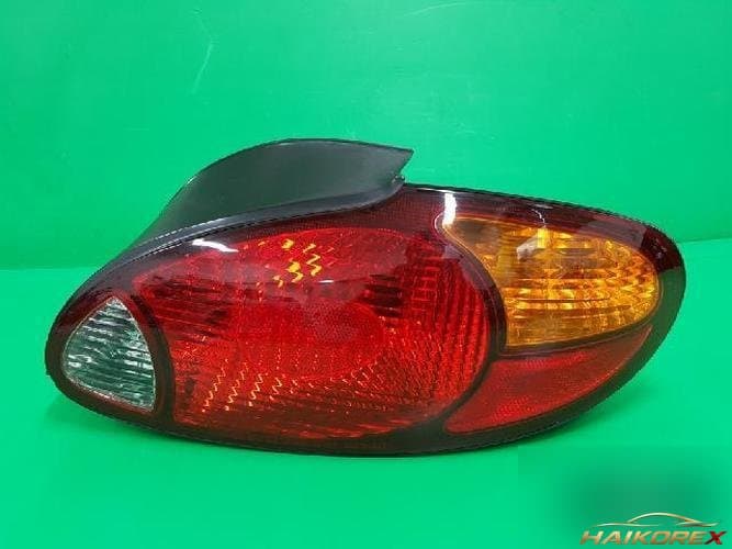 Hyundai Avante 2000 — комбинированный фонарь задний правый (92402 29500)
