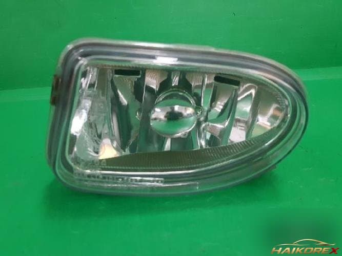 Hyundai Avante 2000 — туманный фонарь левый (водительский) 9220129500