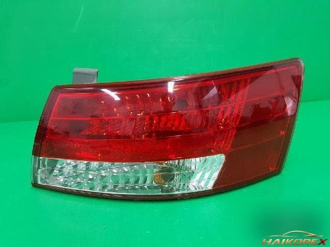 Hyundai Sonata 2007 — комбинированный фонарь задний (правый, пассажирский) 92402 3K000 1