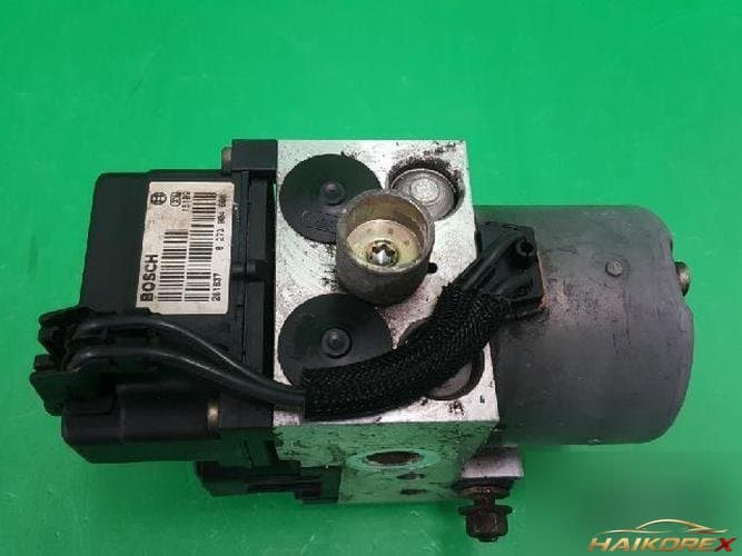 Renault SM5 2002 — блок ABS 39101 51110
