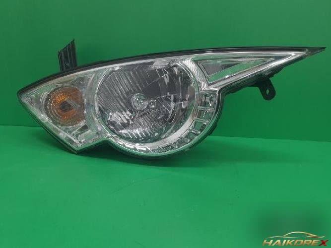 KG Mobility Actyon 2008 — фара правая 8310231103