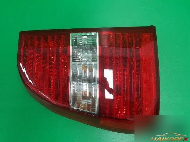 Kia Sportage 2005 — фонарь задний левый в сборе 92401 1F001 5