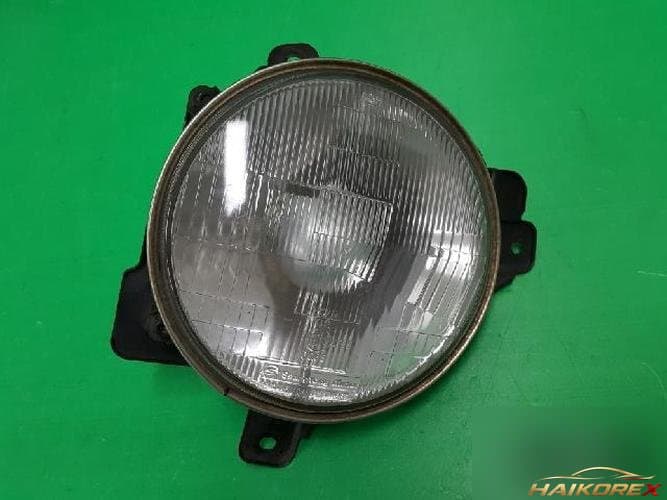 KG Mobility Korando 2004 — фара правая 8310206100