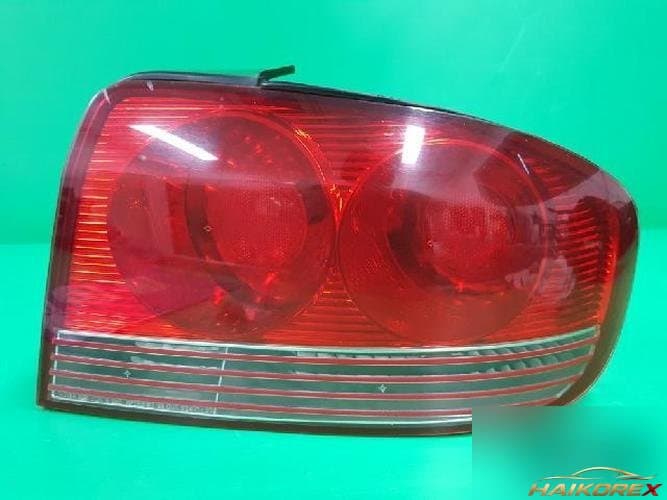 Hyundai Sonata 2003 — комбинированный задний фонарь правый (пассажирский) 92402 3D000
