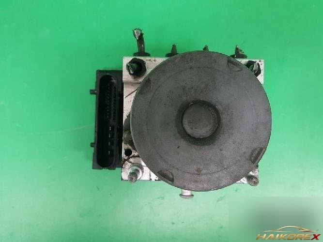 Hyundai Santa Fe 2008 — блок ABS 589102B300
