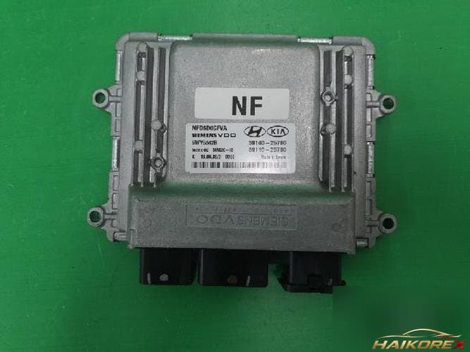 Hyundai Sonata 2006 — блок управления двигателем ECU 3911025760