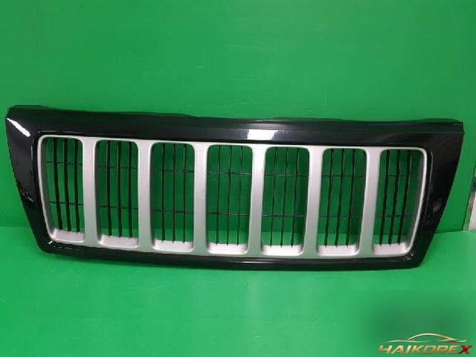 Jeep Grand Cherokee 2004 — решётка радиатора