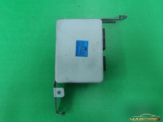 Hyundai Avante 2003 — модуль управления ETACS/BCM 95400 2D100