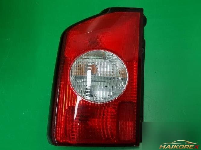 KG Mobility Korando 2002 — комбинированный фонарь задний левый (сторона водителя)