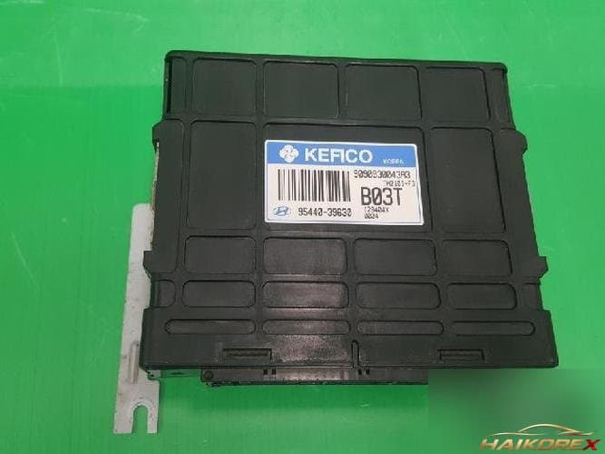 Hyundai Santa Fe 2002 — блок управления коробкой передач TCU 95440 39630 1