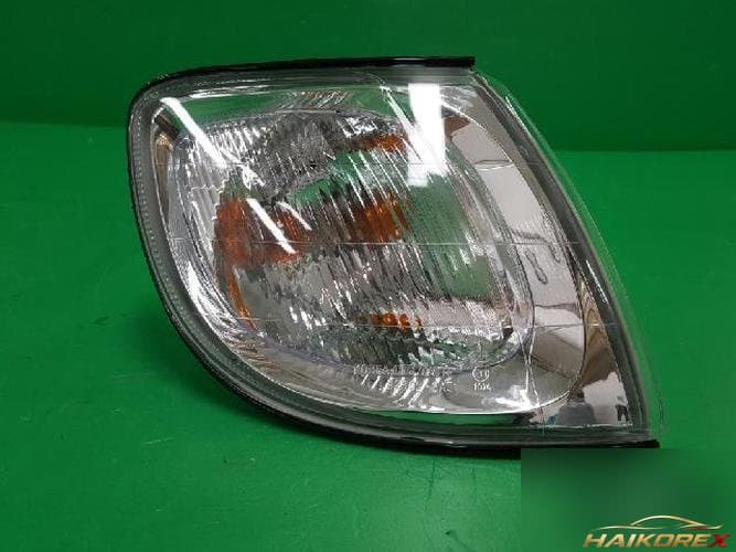 Hyundai Trajet 2007 — указатель поворота правый 923023A500