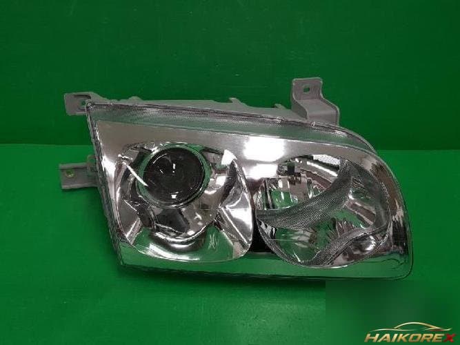 Hyundai Trajet 2007 — фара правая 921023A500