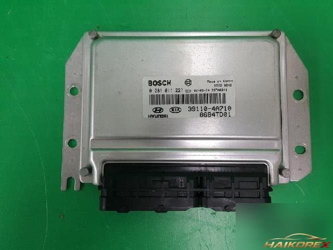 Kia Sorento 2002 — блок управления двигателем ECU 39110-4A710-1