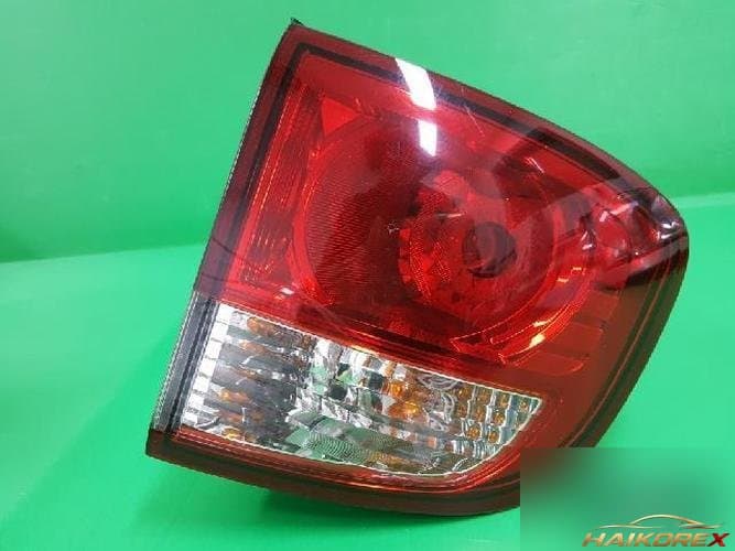 KG Mobility Kairoq 2008 — фара задняя комбинированная правая (пассажирская сторона) 8360209250