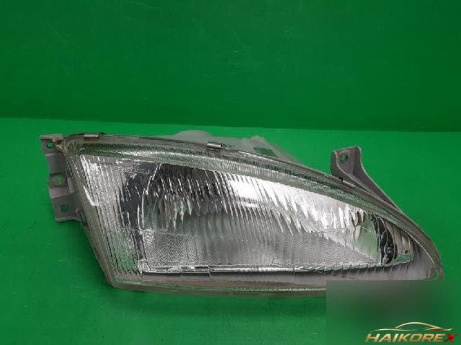 Hyundai Avante 1997 — фара передняя правая 9210229000