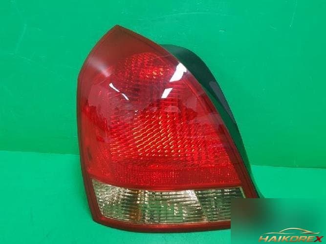 Hyundai Avante 2003 — комбинированный фонарь задний левый (водительский) 92401 2D300 2