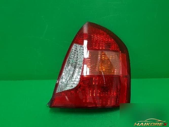 Hyundai Verna 2006 — комбинированный фонарь задний правый (пассажирский) 92402 1E000 1