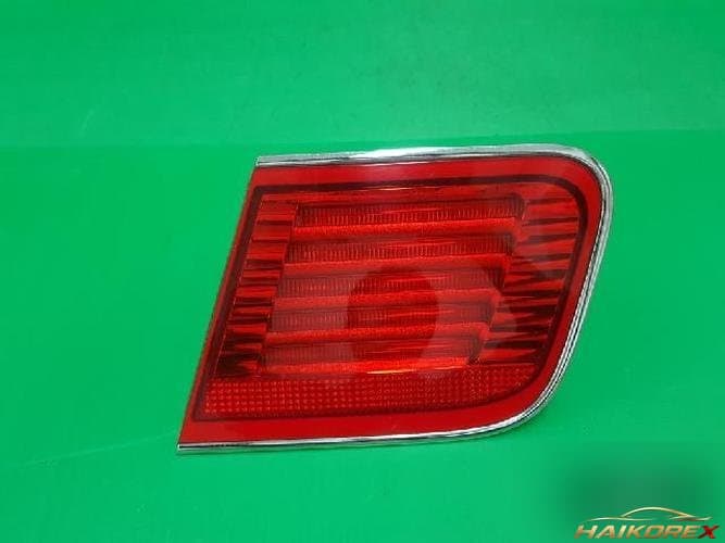 Hyundai Grandeur 2002 — задний фонарь в крышку багажника 9240439500