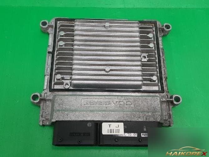 Hyundai Sonata 2007 — блок управления двигателем ECU 39100 25300