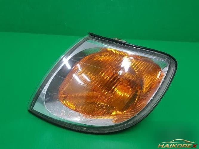 Hyundai Trajet 2003 — указатель поворота левый 923013A000