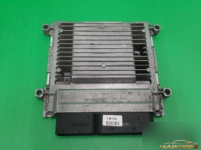 Hyundai Sonata 2011 — блок управления двигателем ECU 3910825020