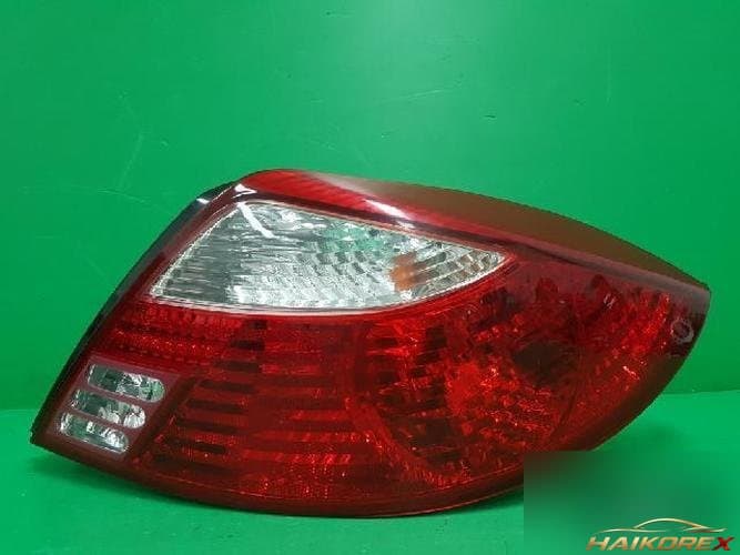 Kia Rio 2002 — фонарь задний комбинированный правый (пассажирский) 0K30C51150A