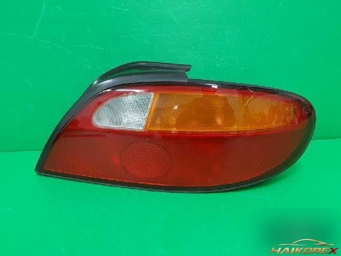 Hyundai Avante 1996 — комбинированный фонарь задний правый (пассажирский) 92402 29000