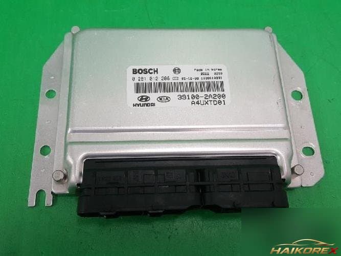 Hyundai Avante 2006 — блок управления двигателем ECU 39100-2A200